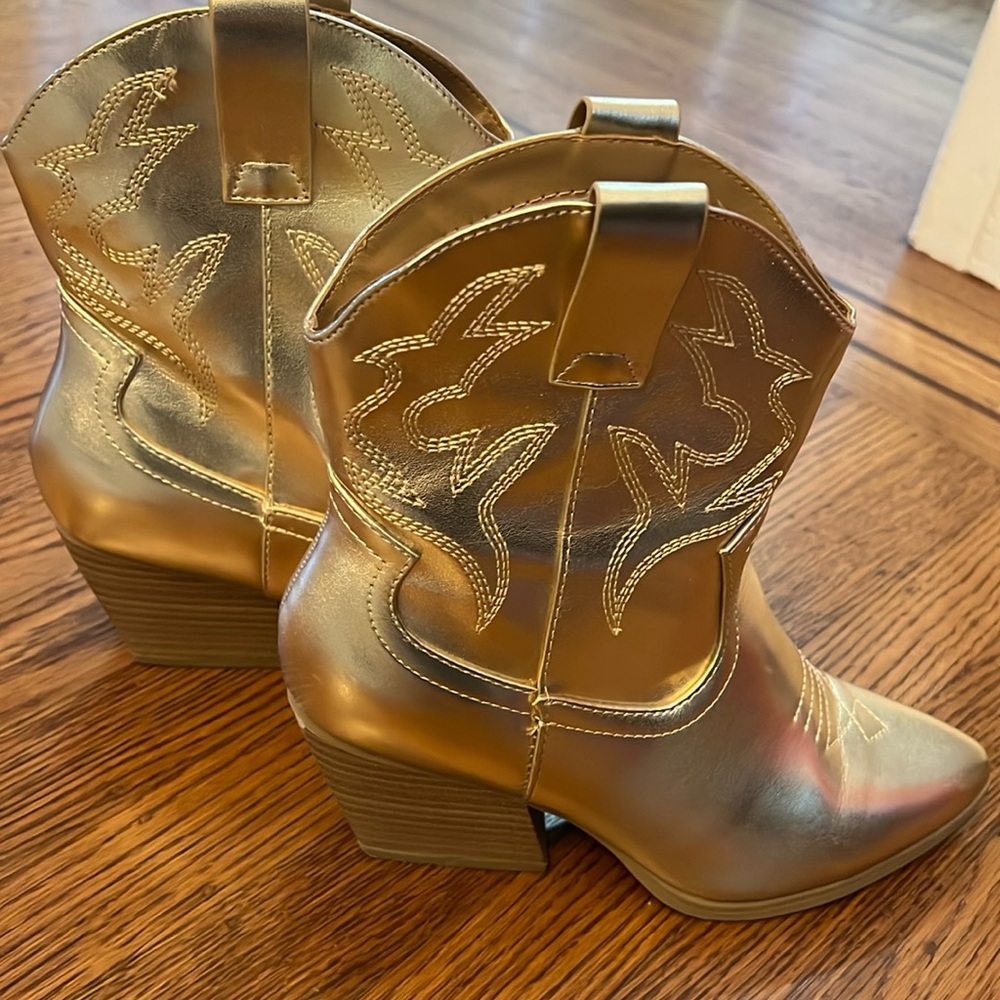 BLAZING-S Gold Soda Cowboy Boot Bootie